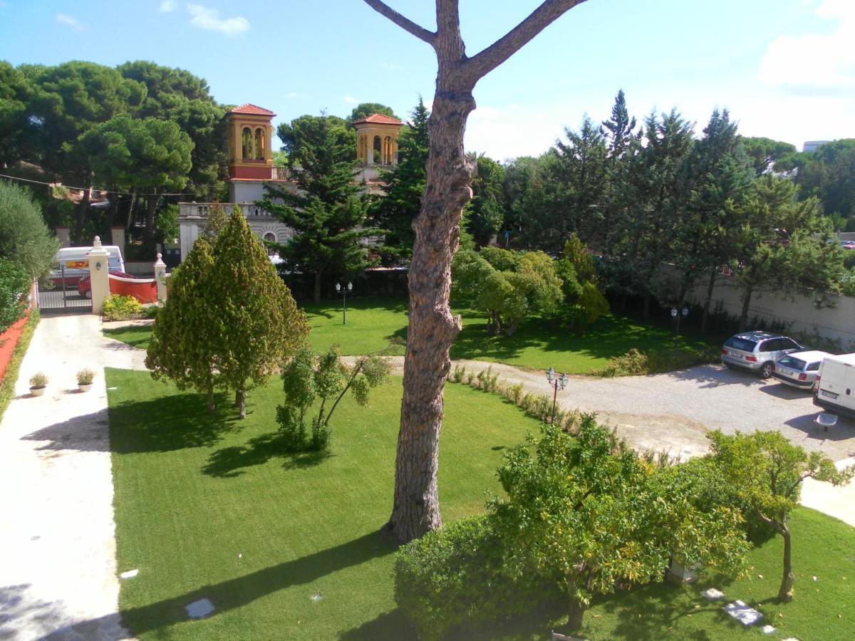 Executive L'Orangerie Bb Hotel Bari Exterior photo